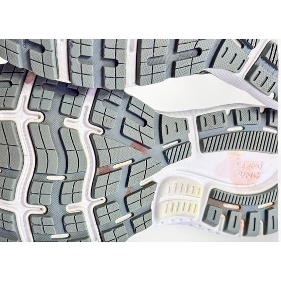 Brooks Gray Ghost 13 Running Athletic Shoes Sneakers Women's Size 9.5 Gray - Picture 12 of 16